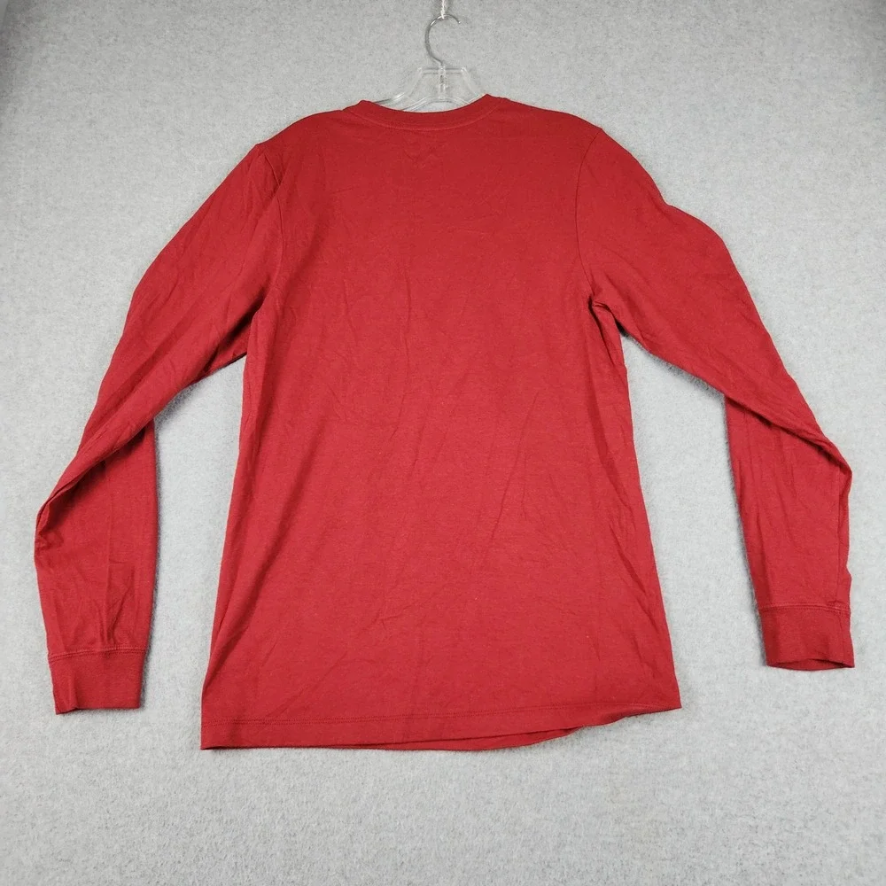 Nike T-Shirt Mens Small Red Cotton‎ Long Sleeve Slim Fit Crewneck Spell Out Logo